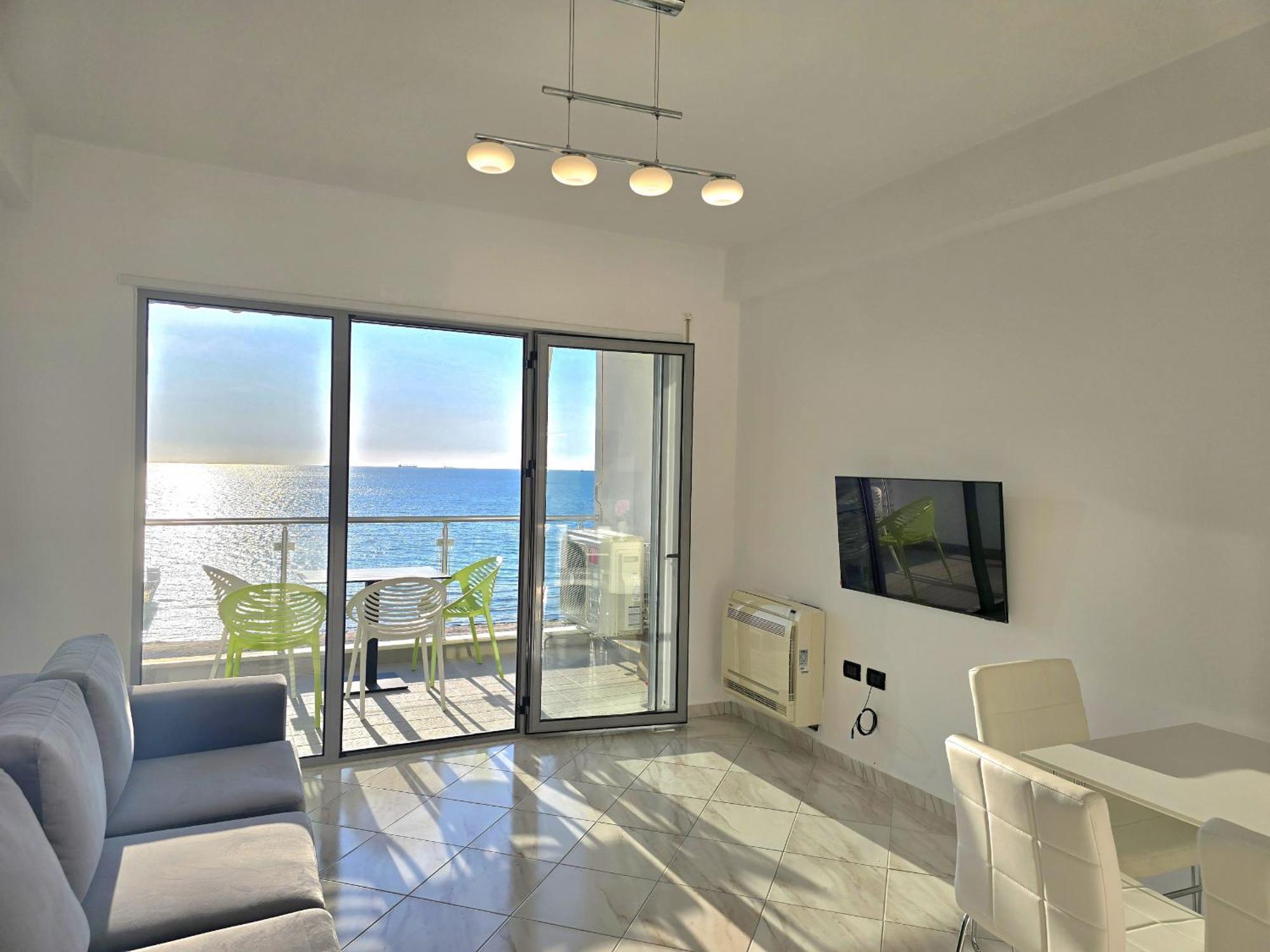 Brisa Del Mar Beachfront *