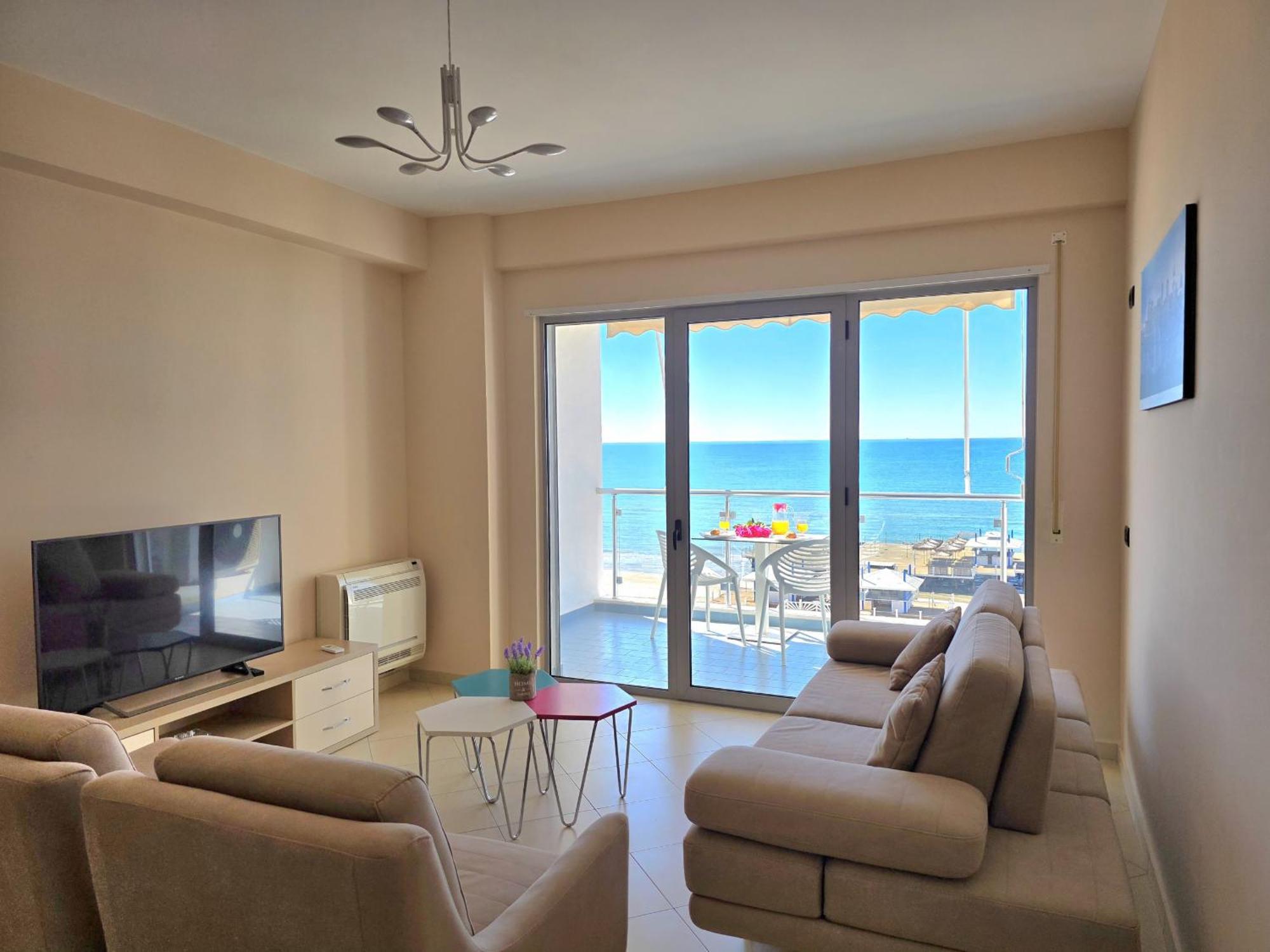 Brisa Del Mar Beachfront *