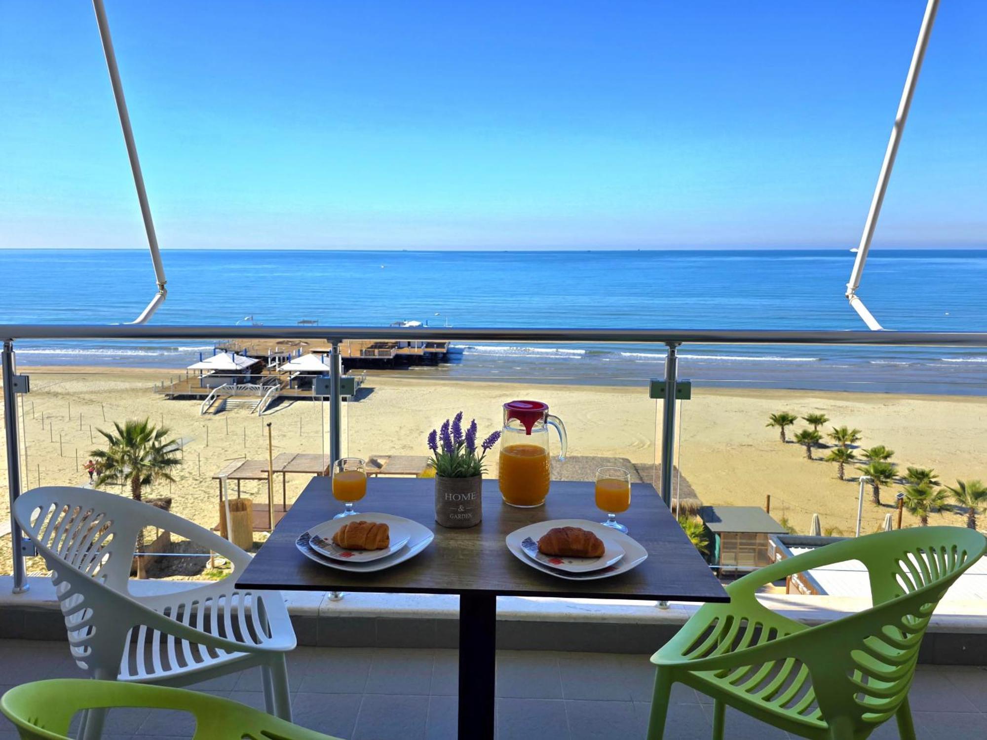 Brisa Del Mar Beachfront Apartmán Durrës